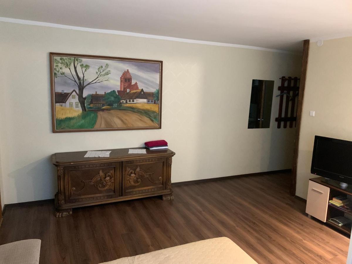 Riia 10, 2-Bedroom Apartment - 2 Big Beds 1 Extra Bed-Parking Free Tartu Dış mekan fotoğraf