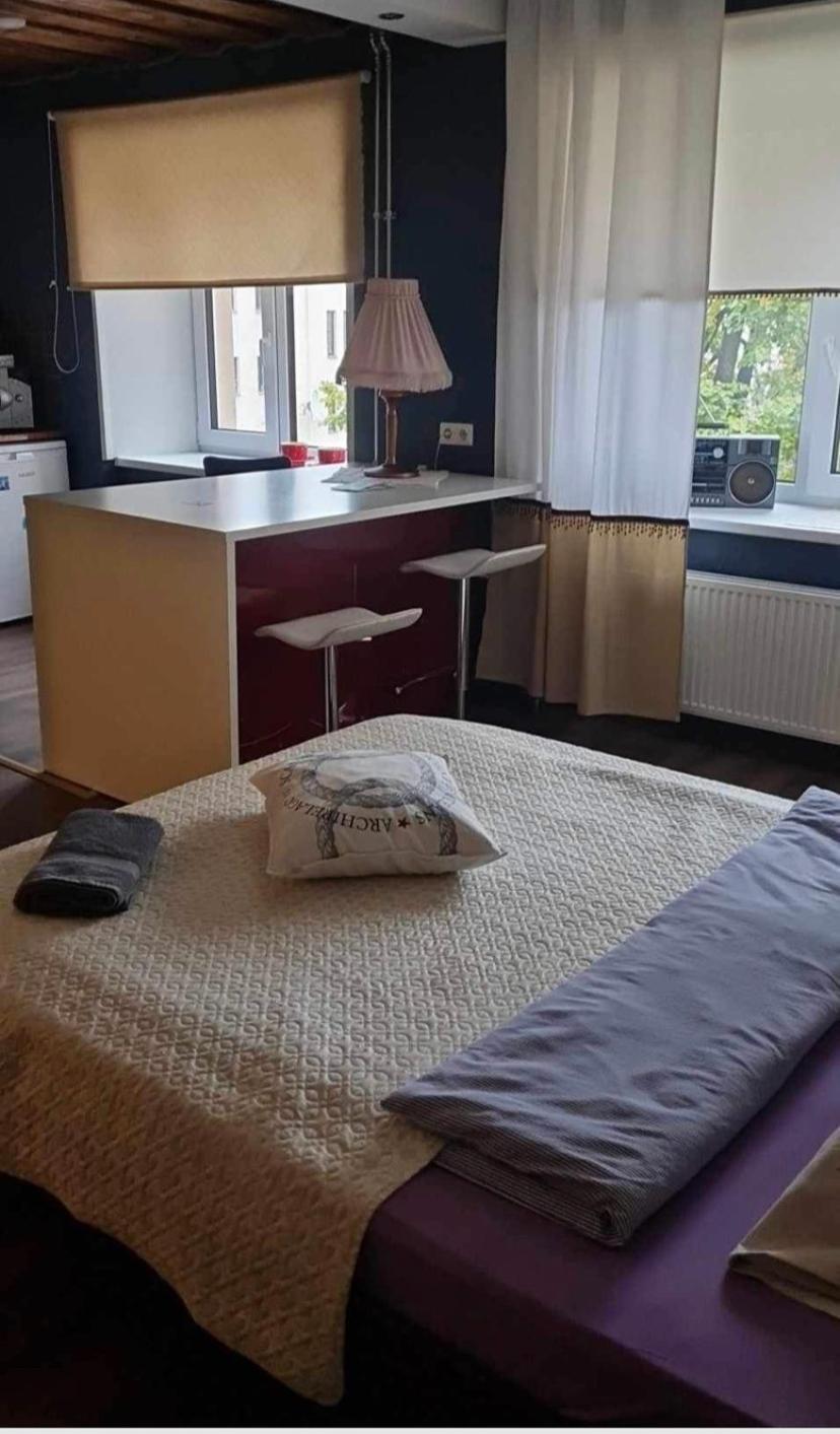 Riia 10, 2-Bedroom Apartment - 2 Big Beds 1 Extra Bed-Parking Free Tartu Dış mekan fotoğraf